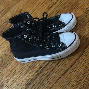 Black platform converse